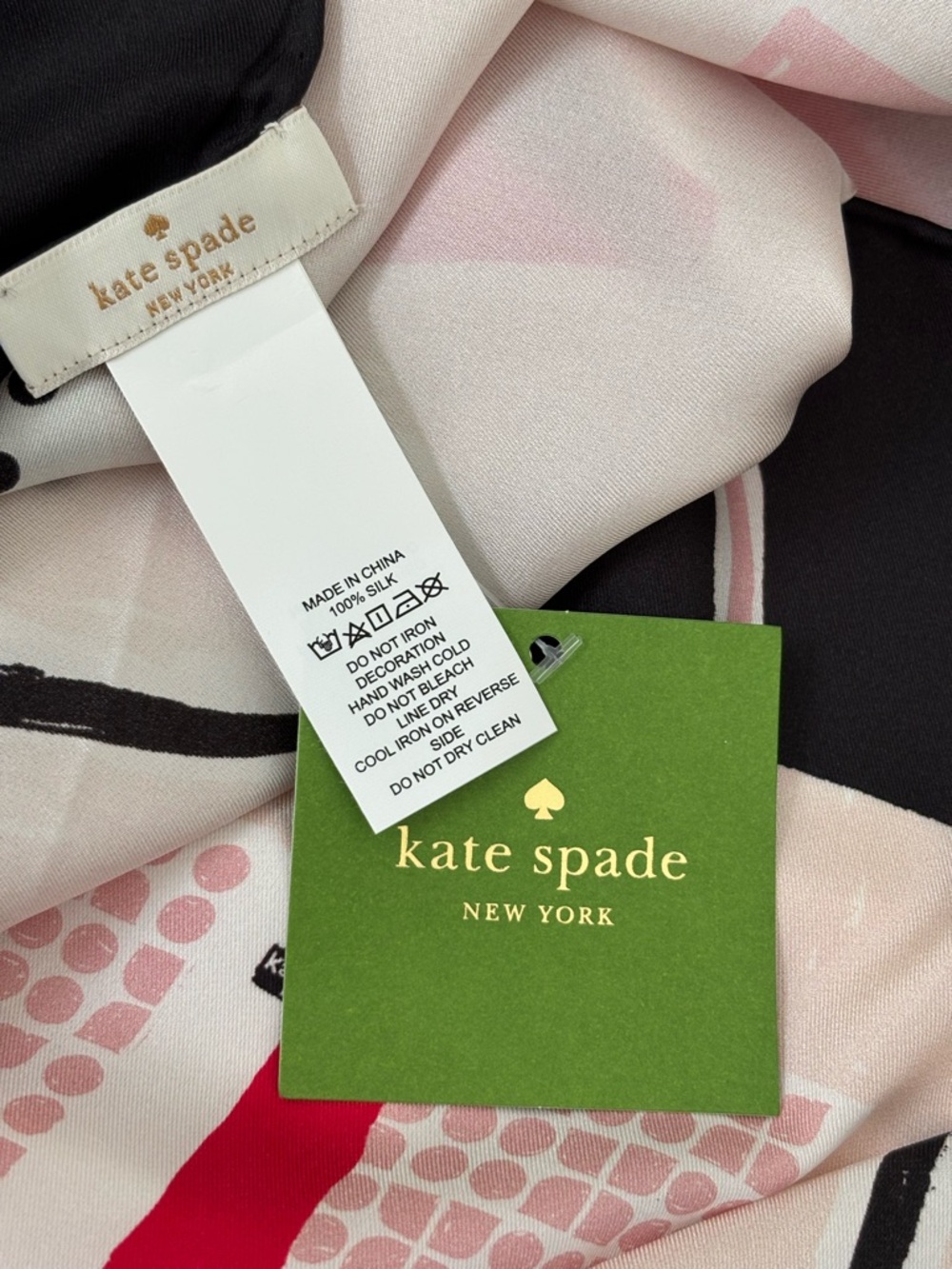 Kate Spade New York "Things We Love" Scarf NWT silk square Shopping Bags Design - Picture 6 of 6
